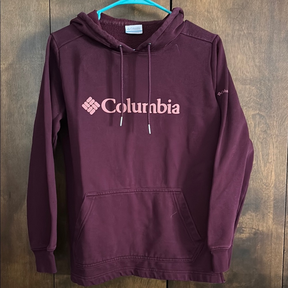 Columbia Red Hoodie Sweatshirt Classic Pullover
